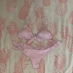 Billabong, New never worn, side tie, bikini